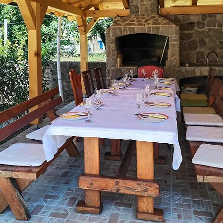 Stunning In With Kitchen * Tribalj (Primorsko-Goranska)