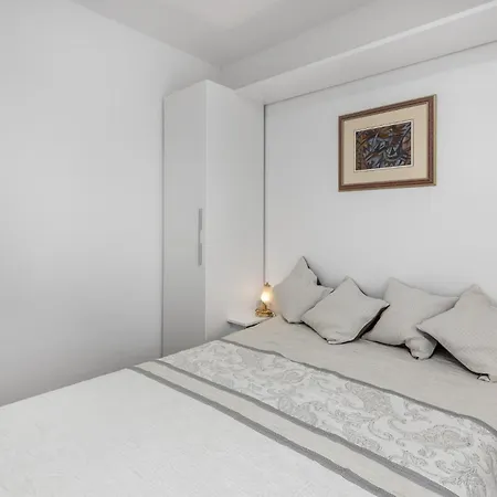 Appartamento Stunning In With Kitchen Tribalj (Primorsko-Goranska)