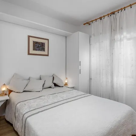Amazing In Apartment Tribalj (Primorsko-Goranska)