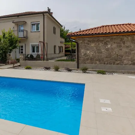 Stunning In With Kitchen * Tribalj (Primorsko-Goranska)