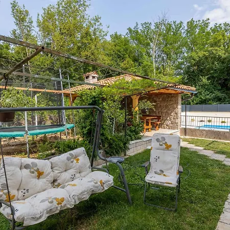 Stunning In With Kitchen Appartamento Tribalj (Primorsko-Goranska)